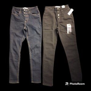 NWT 2 PAIRS - No Boundaries Button Jeans Size 7 (1 Black and 1 Blue)